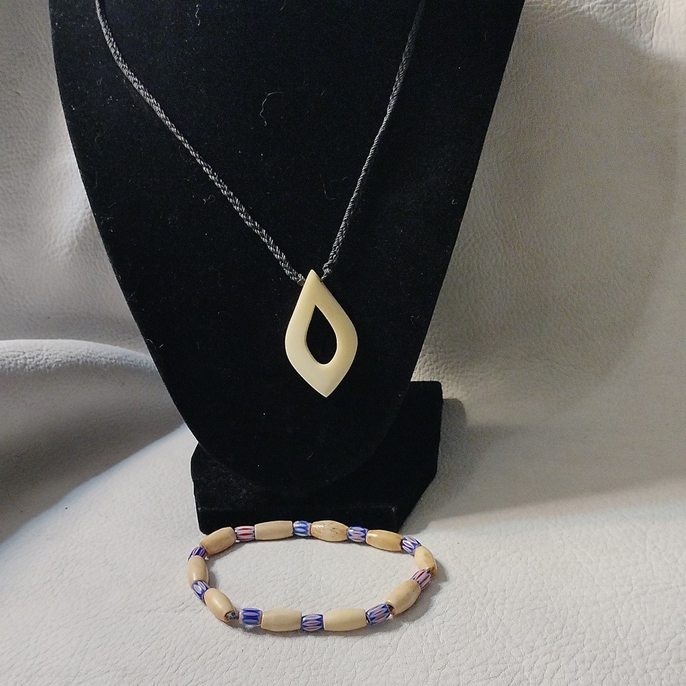 Bone pendant & bracelet with antique Chevron beads unisex